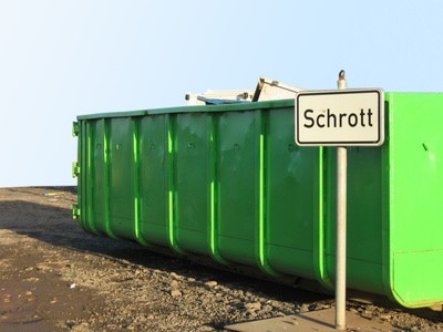 GPS Tracking Überwachung Schrottcontainer